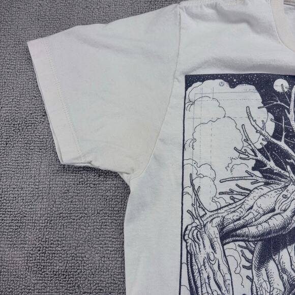 Marvel's Guardians of the Galaxy Shirt Mens Small White Groot and Rocket Raccoon - Picture 3 of 8